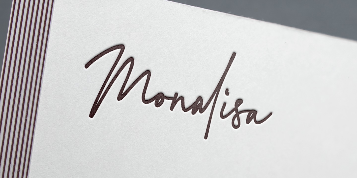 フォント Montreuil